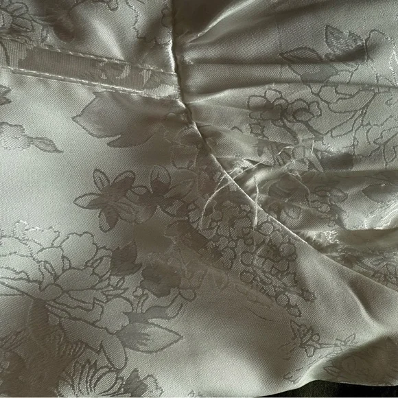 Elegant White Strapless Romper - Picture 6 of 8